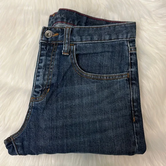 Banana Republic | Boyfriend Jeans - Picture 1 of 4